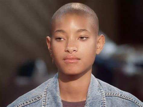 willow smith says a cyberstalker broke into her home while she was on a vacation thank god i