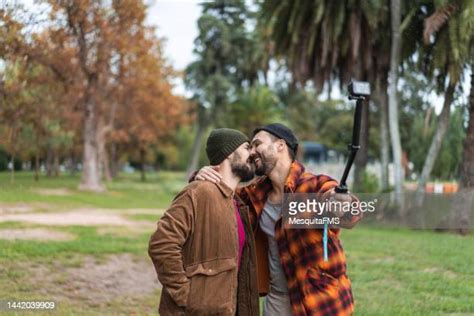 Bearded Gay Men Kissing Photos And Premium High Res Pictures Getty Images