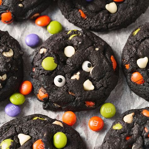Spooky Halloween Cookies Recipe Handle The Heat In 2022 Halloween