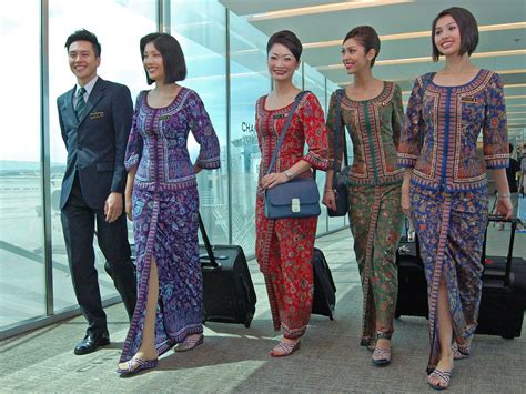 why is singapore airlines so successful singapore airlines airline cabin crew flight