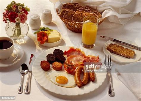 Traditional Irish Breakfast Fotografías E Imágenes De Stock Getty Images