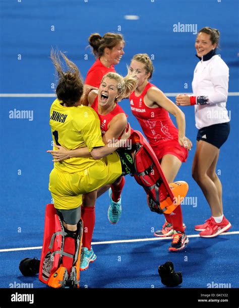 great britain s maddie hinch hollie webb second left and their team mates celebrate winning
