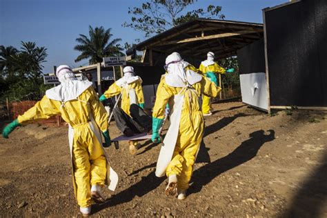 Sierra Leone Fighting Ebola In The Slums Of Freetown Msf Southern Africa