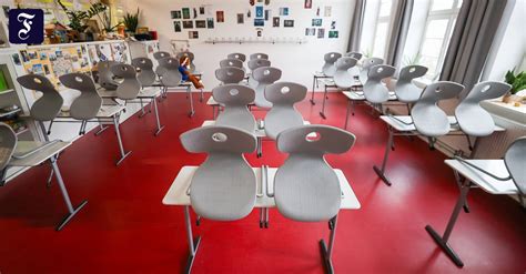 Weitere links zu begründungen des. Infektionsschutzgesetz: Kinderärzte gegen Schulschließungen