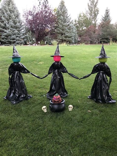 How To Make An Easy Halloween Witch Diy Halloween Decorations