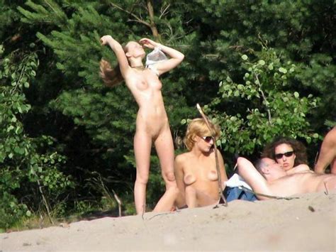 Free Dutch Nudist Family Beach Qpornx Com