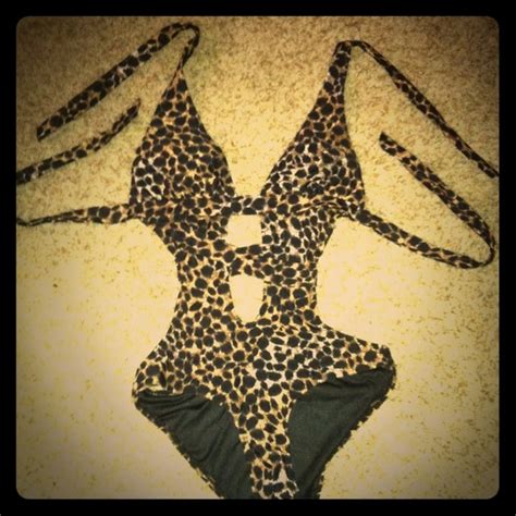 17 Off Wetseal Other Wetseal Cheetah Print One Piece Bathing Suit