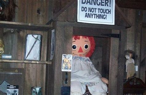 Kisah Boneka Annabelle Lebih Seram Dari Versi Filmnya