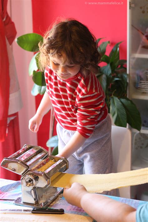 Montessori Giochi Di Motricità Fine Divisi Per Età Mamma Felice