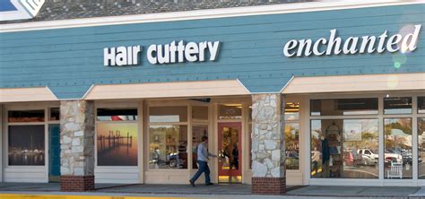 Book pukul 2 petang, jadi sampai ke salon muslimah tu pun jam 2petang. Hair Cuttery Salon | Hair Salon Near Me | Annapolis ...
