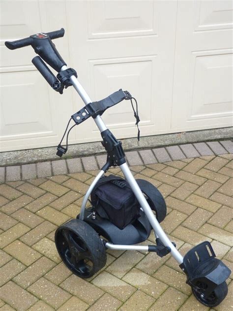 Selling Digital Electric Golf Trolley Little Used Excellent