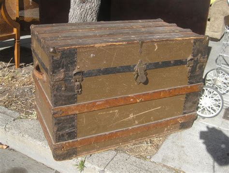 Uhuru Furniture And Collectibles Sold Antique Trunk 80