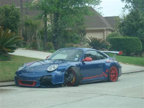 Porsche 911 Gt3 Rs Owner Attempts To Drive Home After Crash Gallery