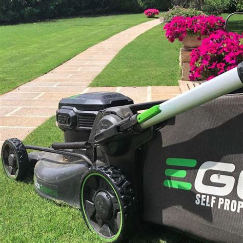 EGO LM2021E SP 50 Cm Lawnmower With 5 Ah Battery And Charger