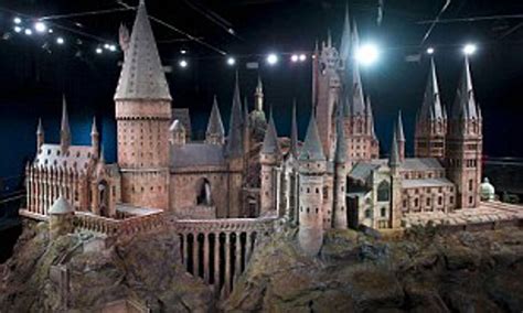 Hogwarts Castle Harry Potter Desktop Wallpaper Hd Singebloggg