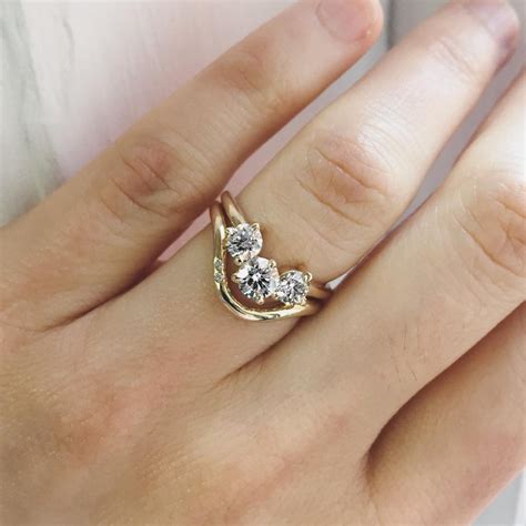 10 Gold Finger Rings Designs For Female To Suit Every Taste