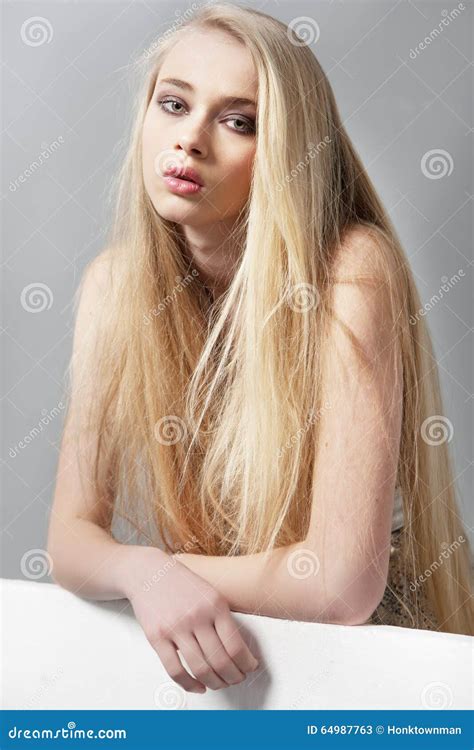update 138 long hair girl image super hot vn