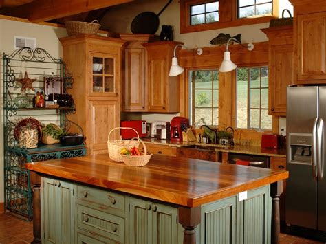 10 Most Popular Country Kitchen Decorating Ideas On A