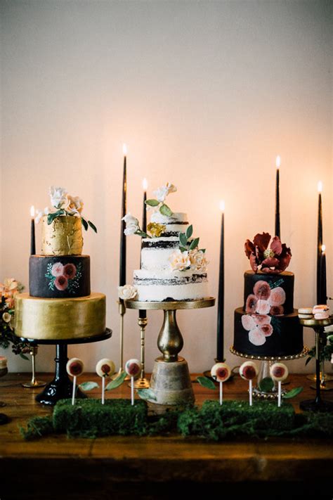 Vintage Winter Wedding Inspiration Cabin Wedding 100 Layer Cake
