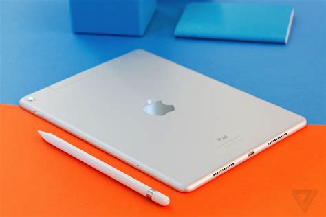 Ipad Pro 97 Review Damn The Torpedoes The Verge