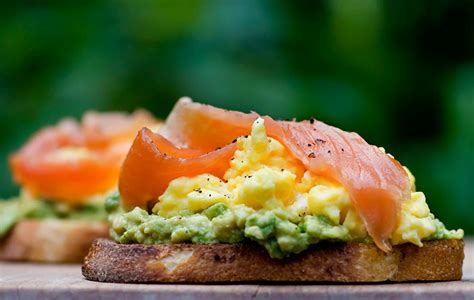 Trim away the crusts and cut each into 4 triangles. Open Face Sandwiches with Avocado, Egg and Smoked Salmon - Framed Cooks