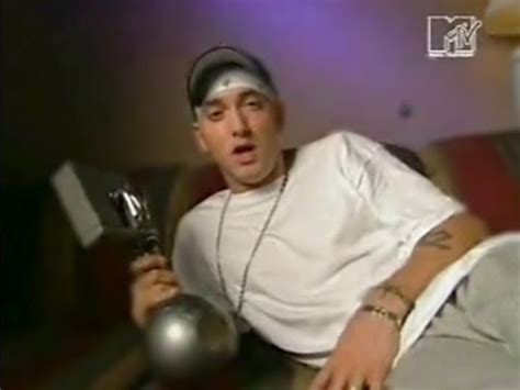Eminem/bizarre — amityville (the marshall mathers lp,2000) 04:14. Eminem Win MTV 2000 - YouTube