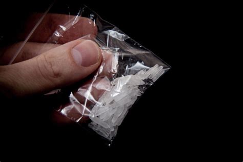 canadian and new zealand authorities stop 140 kilograms of methamphetamine from crossing our