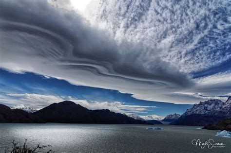 Wandering Clouds In Patagonia Spectacular Lenticular Clouds Above
