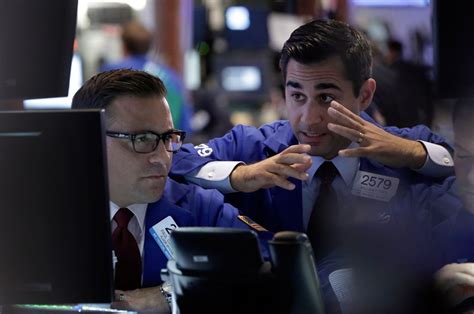 Us Stocks Flip Between Gains And Losses In Afternoon Trading