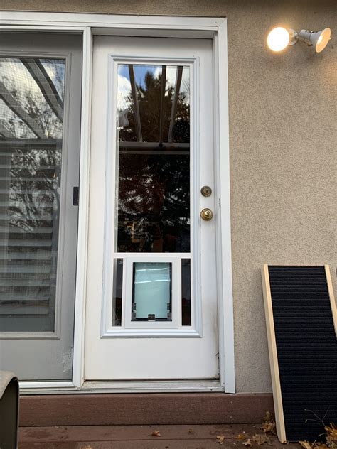The hale pet doors for walls are high quality doors that are built to last. Hale Pet Door In French | Dog door installation, Dog door ...