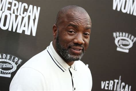 new york undercover actor malik yoba speaks on him being attracted to transwomen [video