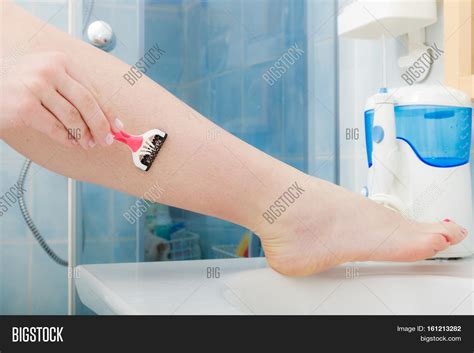 Woman Shaving Legs Image And Photo Free Trial Bigstock