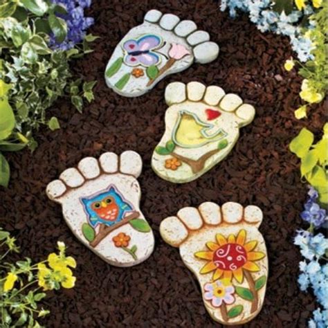 New 4 Set Garden Steppingstones Footprints Decorative