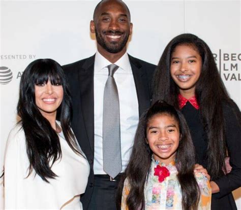 Vanessa met kobe in 1999 when she was working as a background model on a music video and got engaged just six. Vanessa Laine Bryant Wiki, Age, Family, Net Worth ...