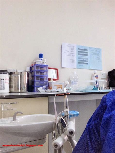 Tanaman obat sakit gigi juga ada, pada artikel kali ini kami akan memberitahukan bahwa tanaman ini bisa anda gunakan sebagai obat sakit gigi. Ubat Tahan Sakit Untuk Gusi Bengkak - Contoh Up