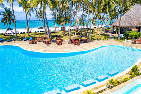 Diani Sea Lodge Au186 2021 Prices And Reviews Diani