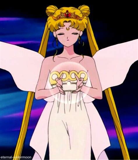 Queen Serenity And The Silver Crystal Sailor Moon Screencaps Sailor Moon Manga Sailor Moon