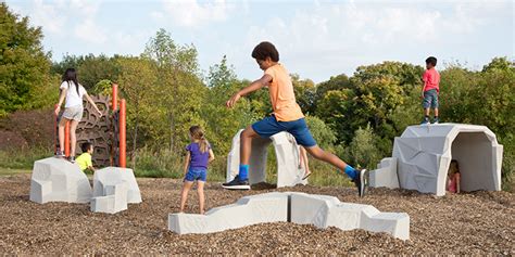 Freestanding Commercial Playground Equipment Landscape Structures