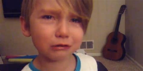 This Childs Reaction To Ios 7 Is Priceless Huffpost