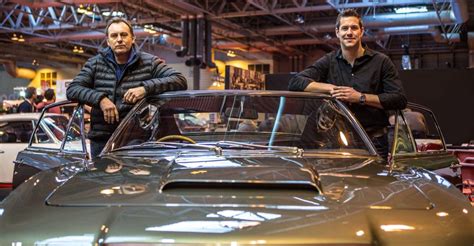 Car Tv Shows 15 Best Auto Tv Series Of All Time The Cinemaholic