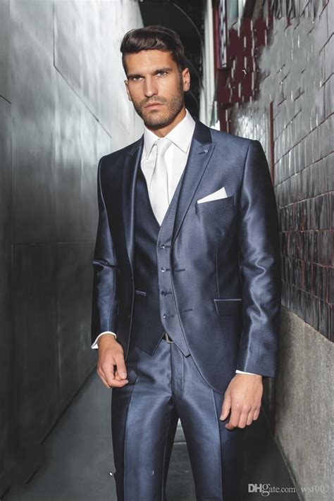 Slim Fit Navy Blue Handsome Wedding Ceremony Suit Groom Tuxedos