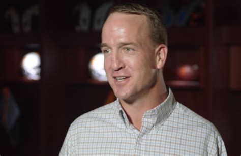 Peyton Manning Doesnt Need Help Picking Tennessee Alabama Rocky Top