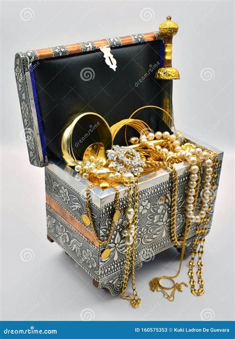 A Treasure Chest Full Of Jewels Pearls And Gold Stock Image Image