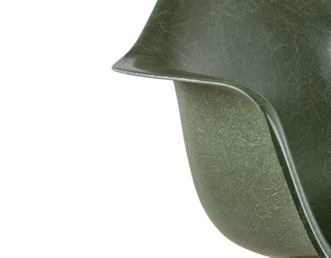 A beautiful pair of fiberglass kreuger occasional chairs. Eames® Molded Fiberglass Armchair With 4 Leg Base ...