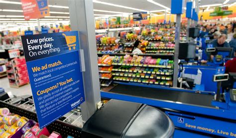 Mobile rules Walmart: Accounted for 53% of Thanksgiving traffic, new ...