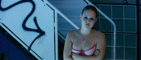 Kimberley Nixon Desnuda En Cherrybomb