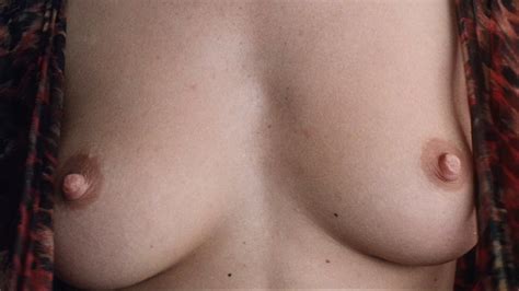 Deborah Coulls Nude Pics Pagina 1