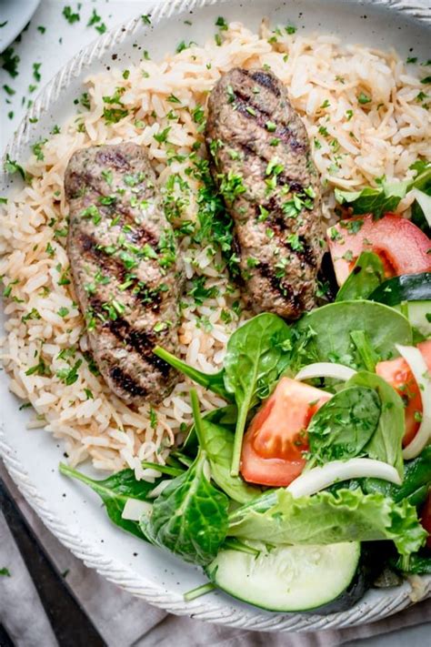 Both new and traditional, we have recipe ideas ready to change up your dinner plans. Beef Kafta | Recipe (With images) | Beef recipes, Lebanese ...