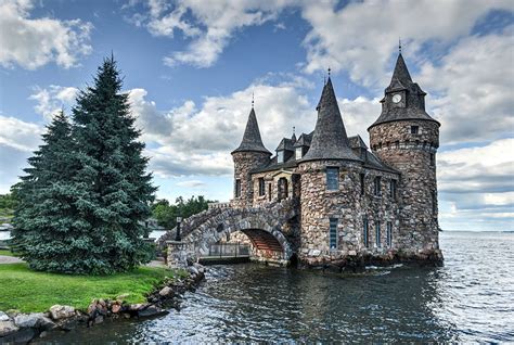 20 Of The Most Beautiful Fairytale Castles In The World Boldt Castle