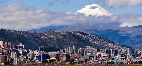 Cuándo viajar, mejor temporada, mejor epoca, temporada de lluvias, cuándo ir, ciclones, huracanes, monzones, nieve, temperatura a pesar de ser un país pequeño, el clima de ecuador es muy diferente dependiendo de las diferentes áreas del país. Clima de Quito. Primavera todo el año - Clima-de.com